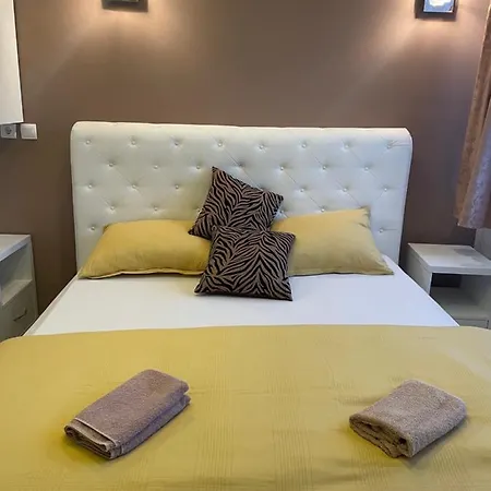 Apartmani Kotor Varos *