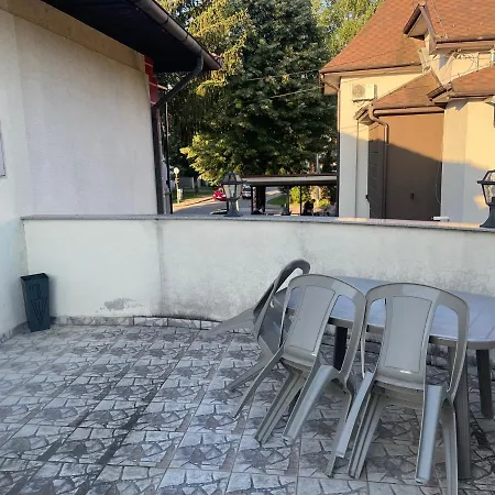 Apartmani Kotor Varos