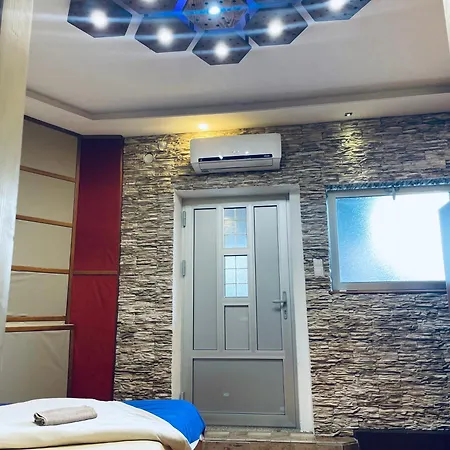 Apartmani Kotor Varos *