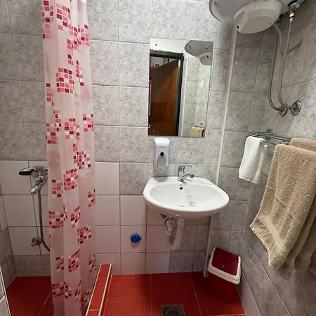 Apartmani Kotor Varos