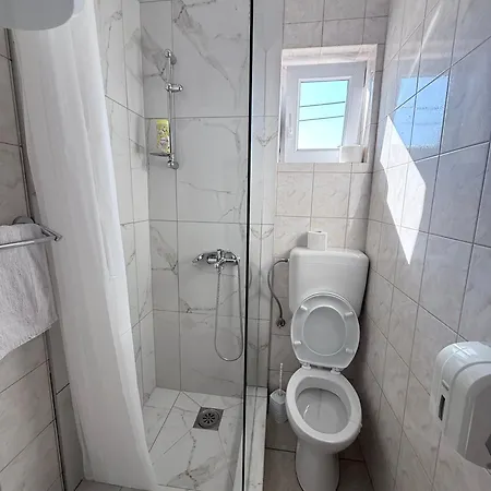 Apartmani Kotor Varos *