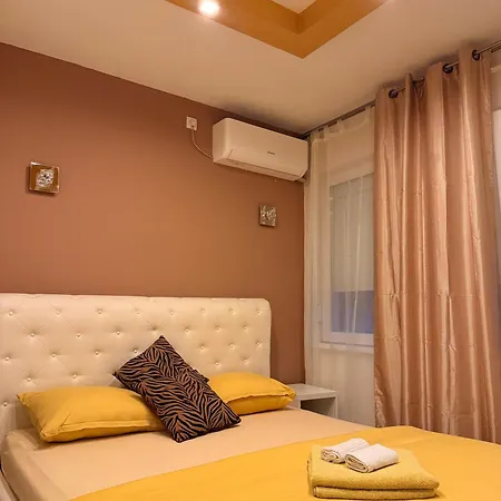 Apartmani Kotor Varos Apartman